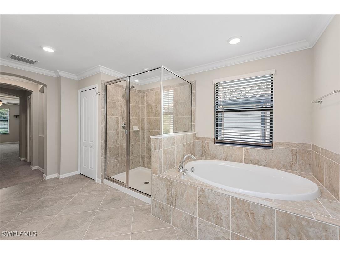 9403 Foxglove Lane Naples FL 34120 225036961 image18