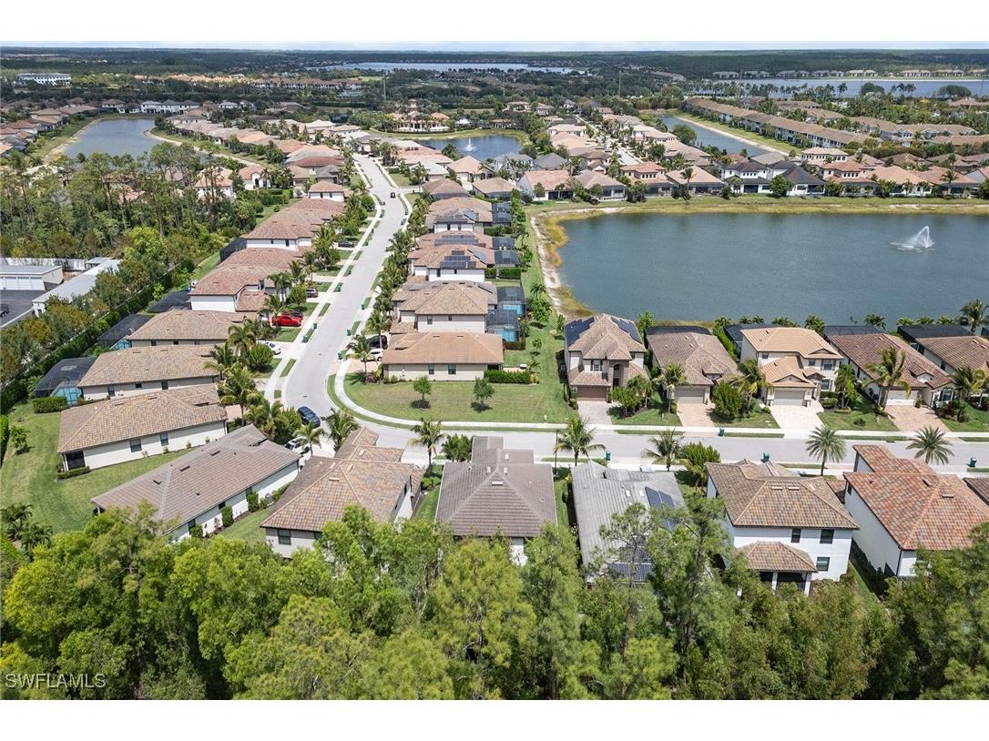 9403 Foxglove Lane Naples FL 34120 225036961 image33