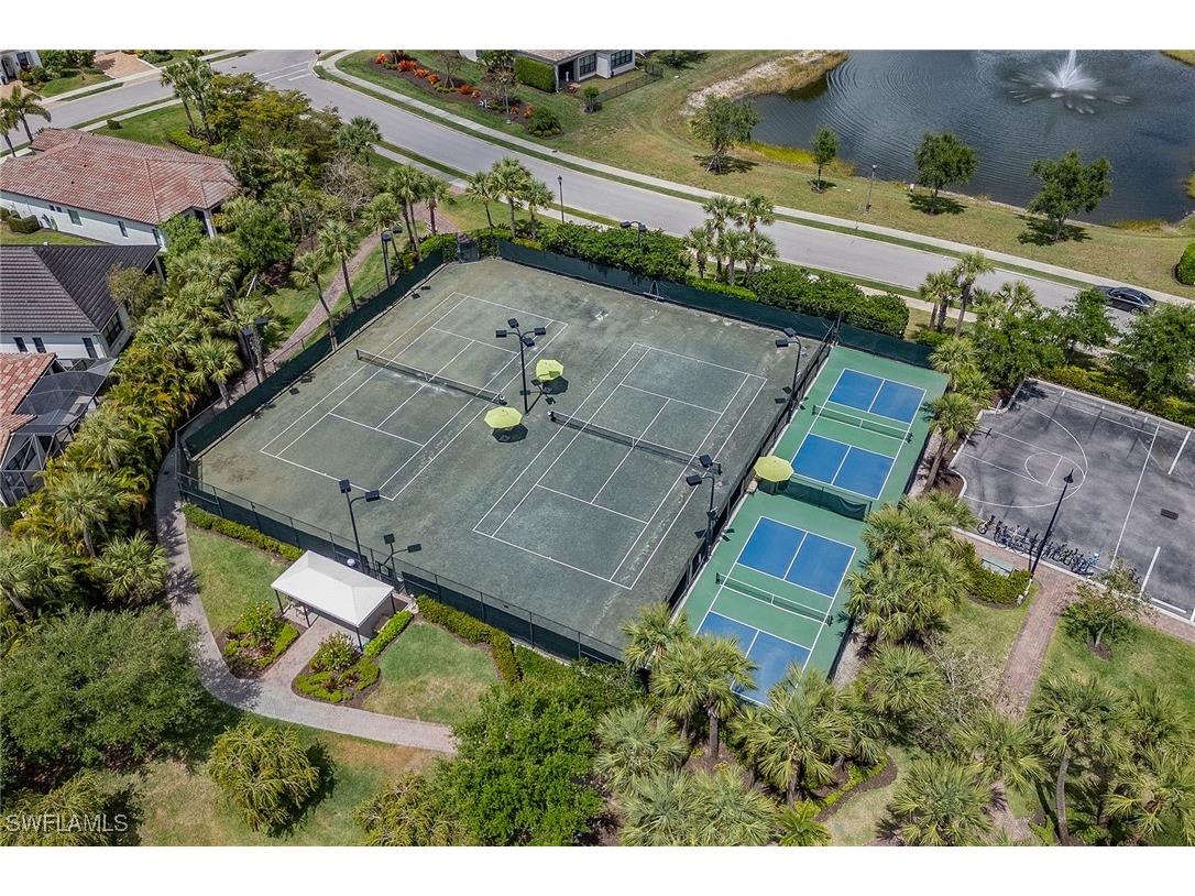 9403 Foxglove Lane Naples FL 34120 225036961 image40