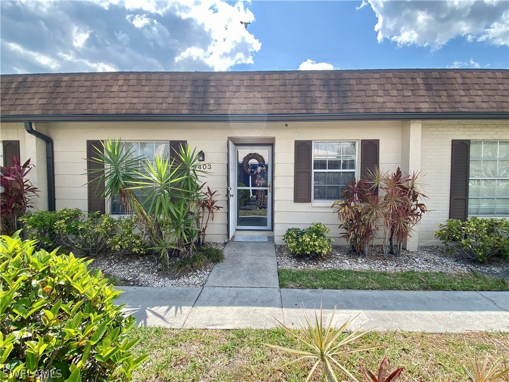 9403 Lennex Lane Fort Myers FL 33919 224054939 image1
