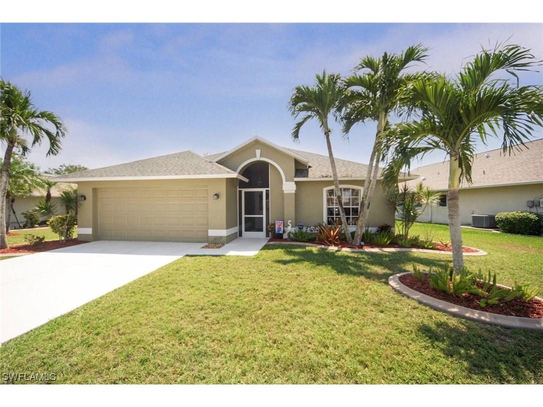 9403 Palm Island Circle North Fort Myers FL 33903 223026249 image1
