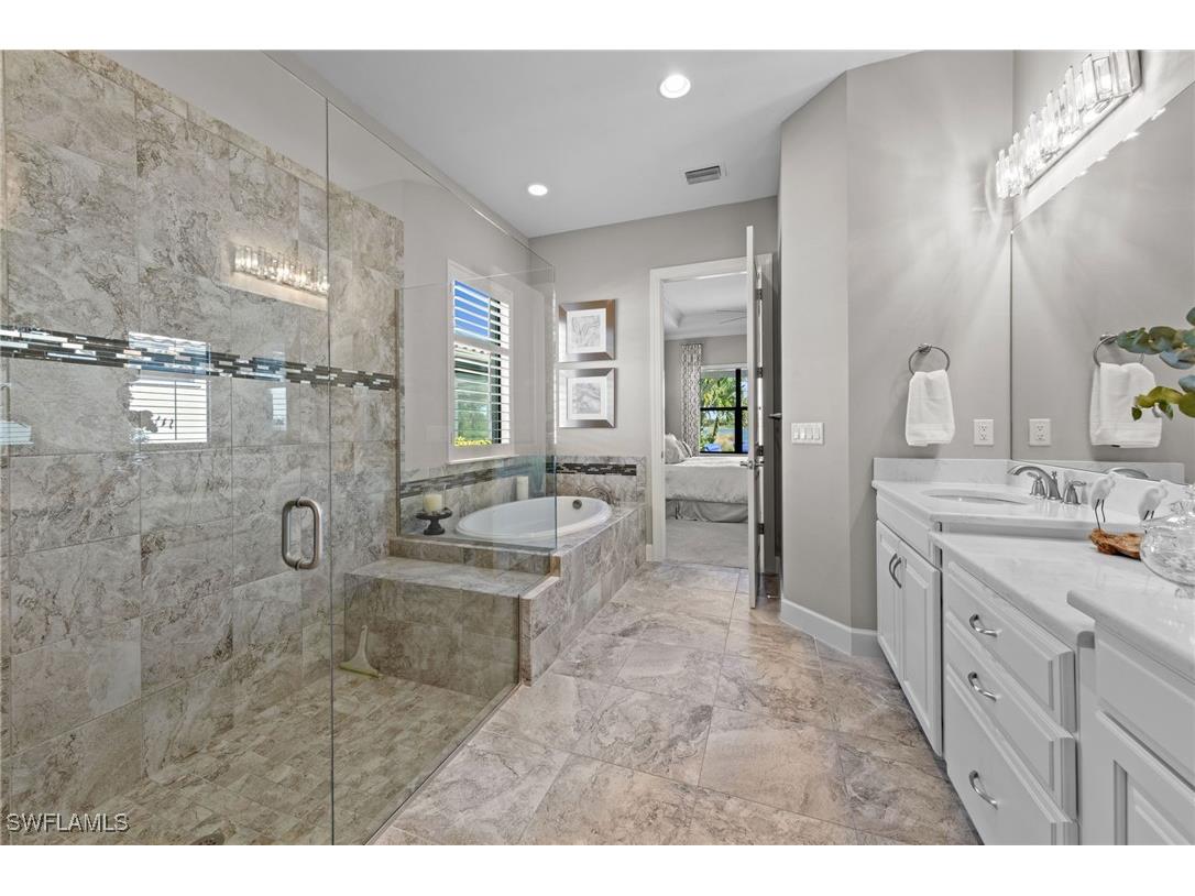 9404 Montelanico Loop Naples FL 34119 225074767 image21