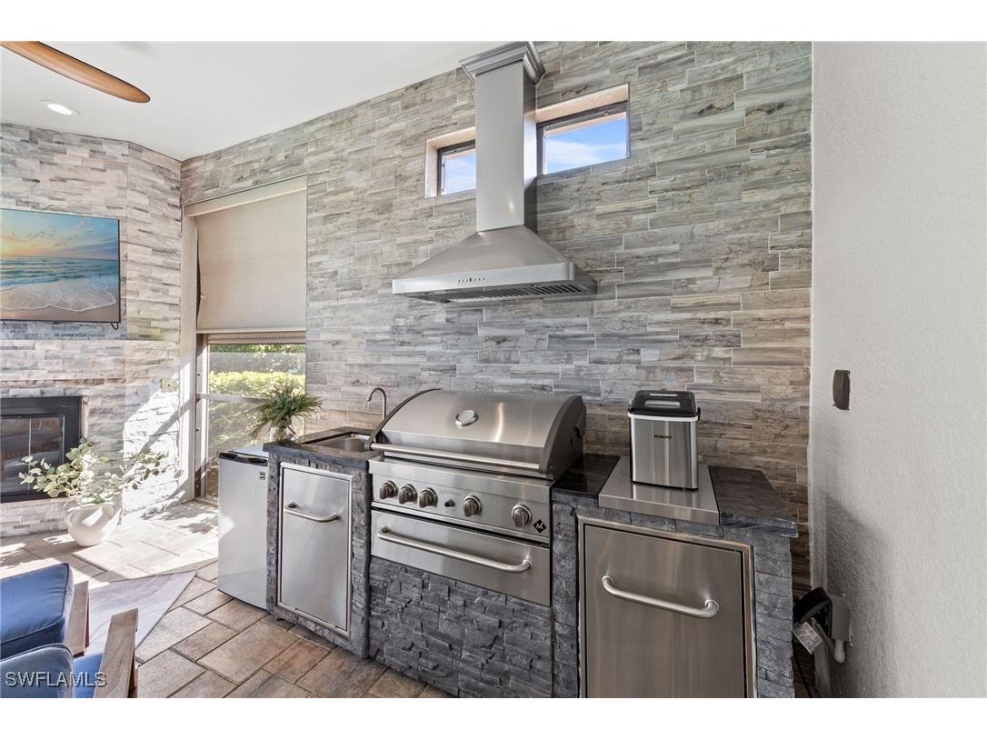 9404 Montelanico Loop Naples FL 34119 225074767 image31