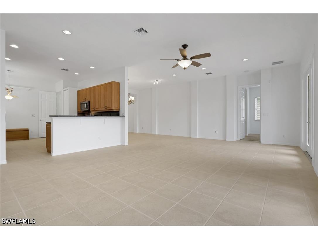 9404 Springview Loop Estero FL 33928 226014013 image7