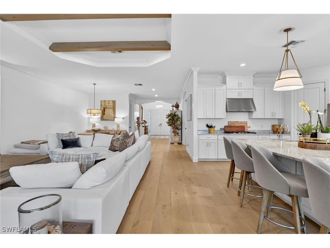 9406 Galliano Terrace Naples FL 34119 226005903 image19