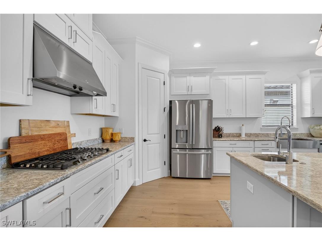 9406 Galliano Terrace Naples FL 34119 226005903 image38