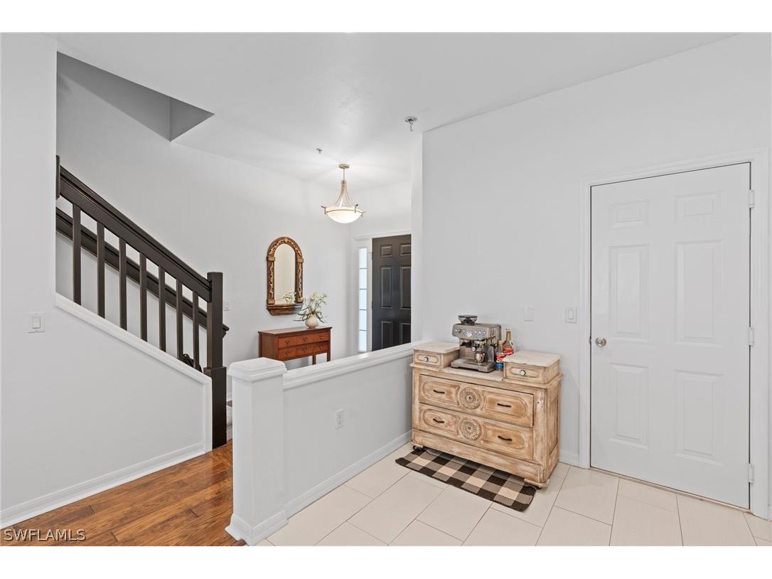 941 Hampton Circle #109 Naples FL 34105 225080539 image13