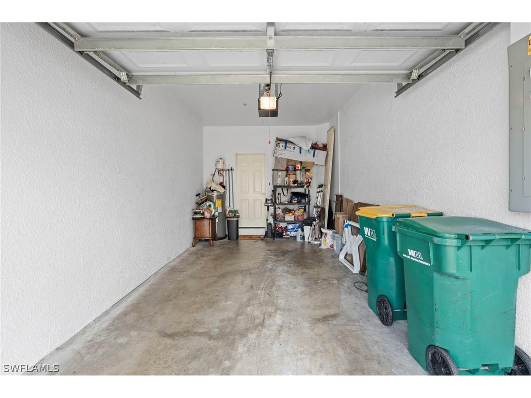 941 Hampton Circle #109 Naples FL 34105 225080539 image25