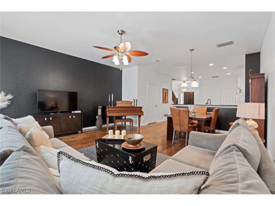 941 Hampton Circle #109 Naples FL 34105 225080539 image27