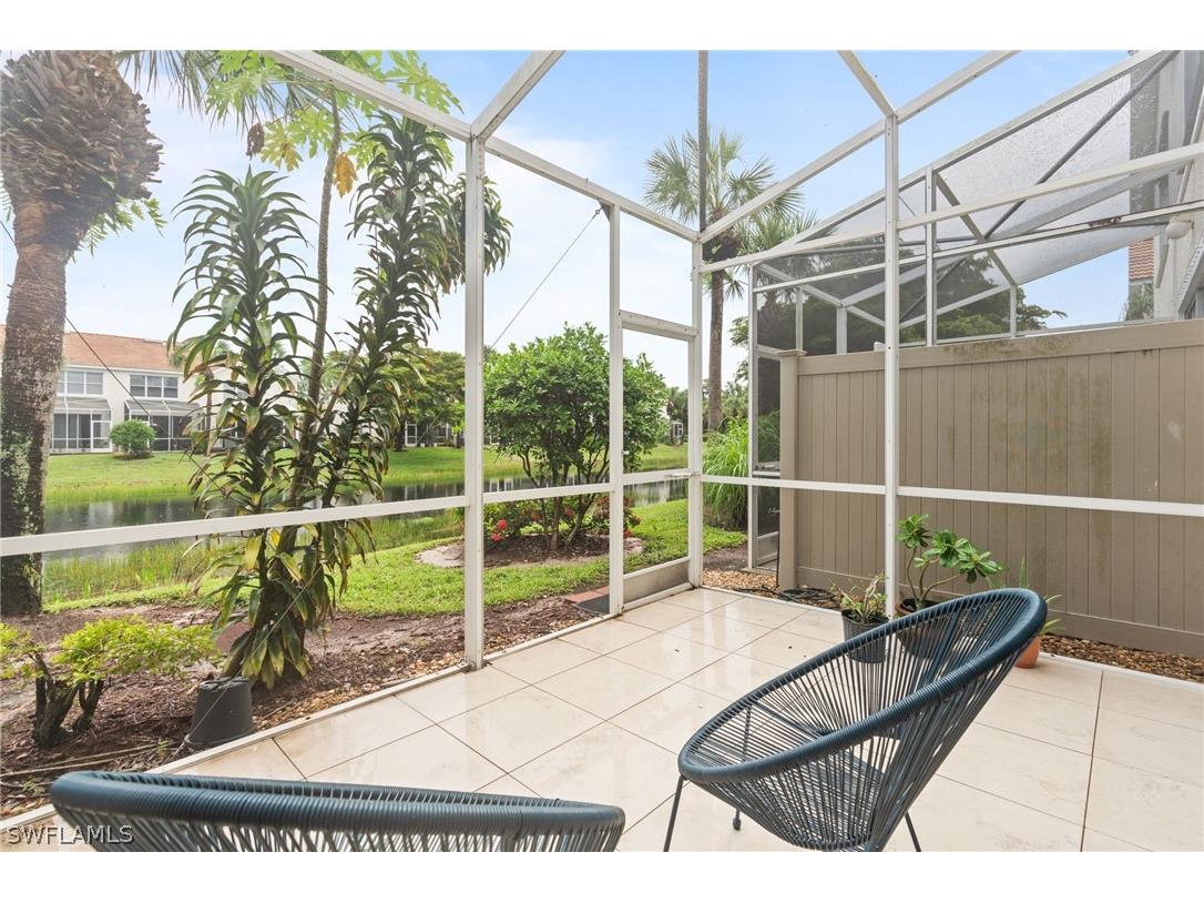 941 Hampton Circle #109 Naples FL 34105 225080539 image9