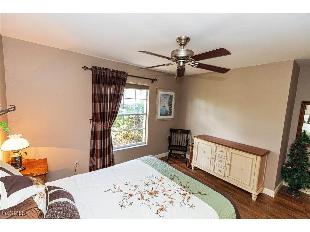 9411 Old Hickory Circle Fort Myers FL 33912 2025019443 image13