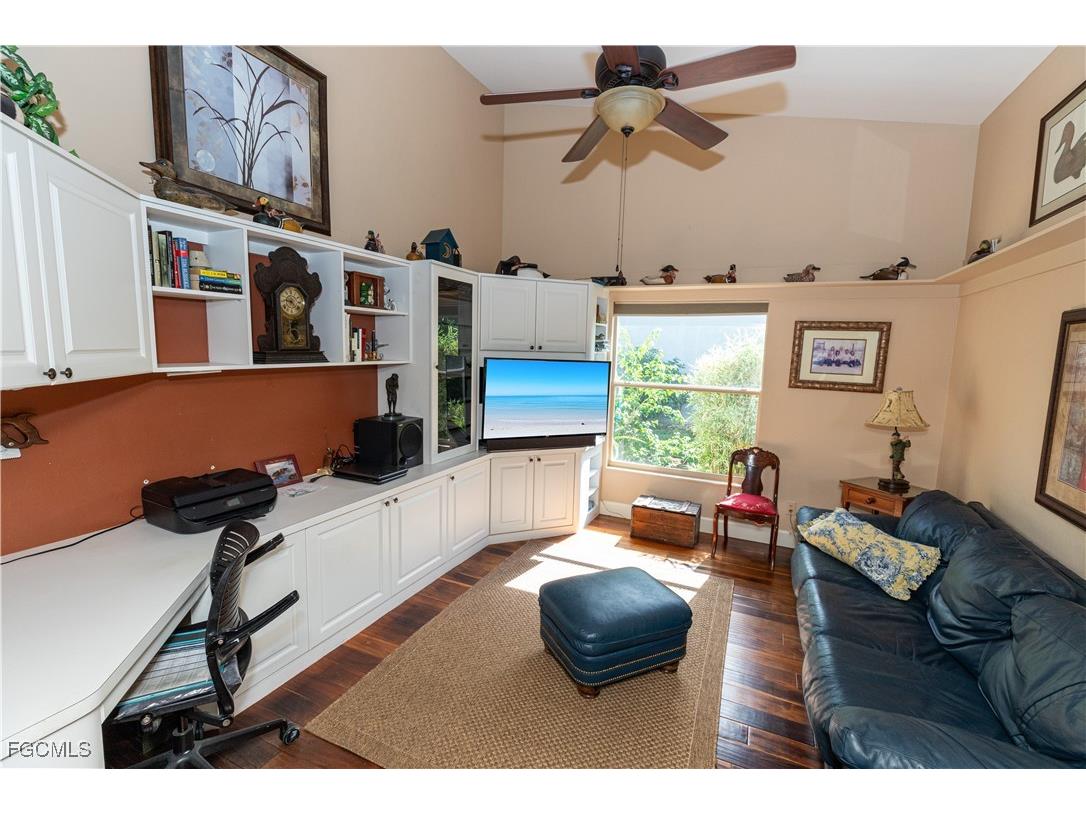 9411 Old Hickory Circle Fort Myers FL 33912 2025019443 image14