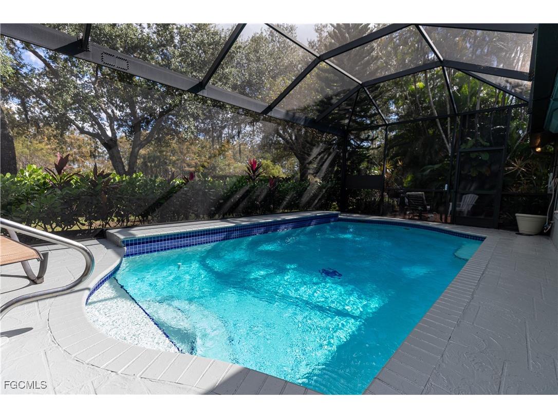 9411 Old Hickory Circle Fort Myers FL 33912 2025019443 image29