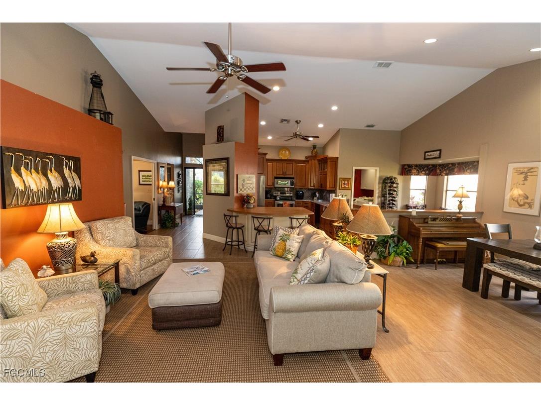 9411 Old Hickory Circle Fort Myers FL 33912 2025019443 image3