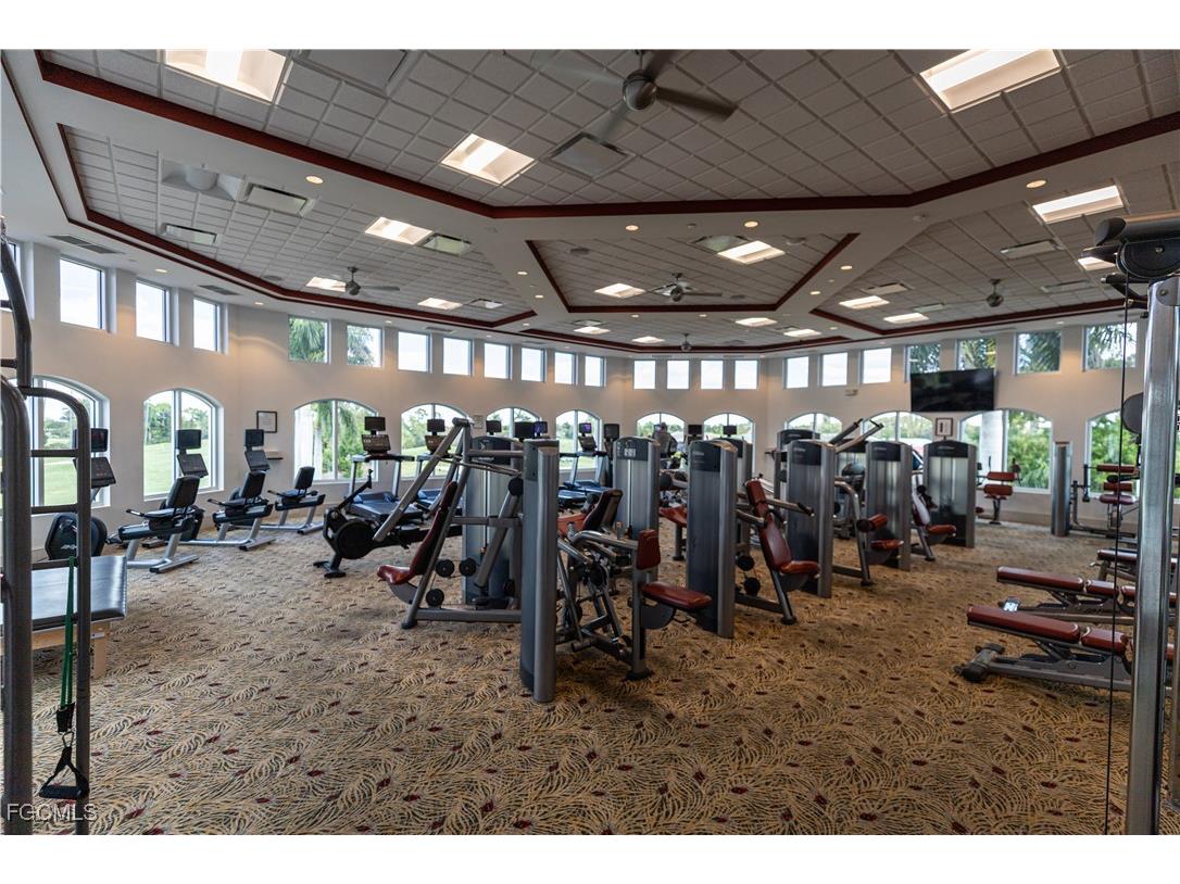 9411 Old Hickory Circle Fort Myers FL 33912 2025019443 image32