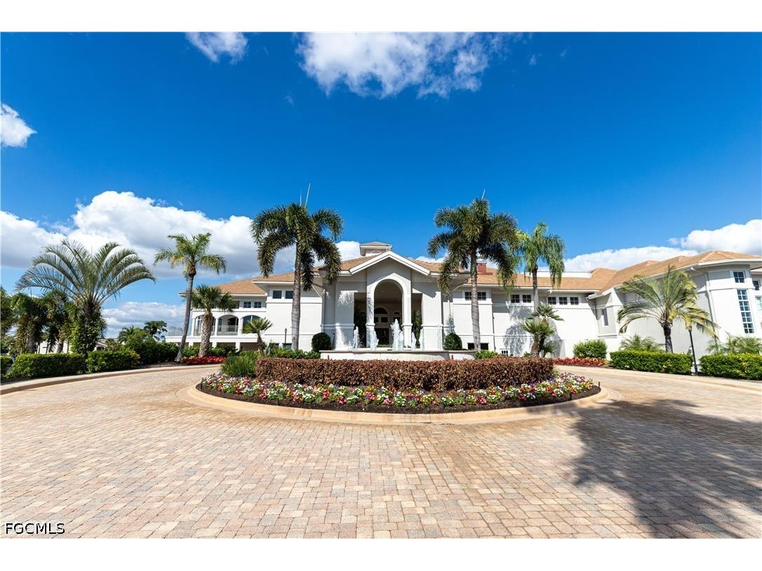 9411 Old Hickory Circle Fort Myers FL 33912 2026017923 image33