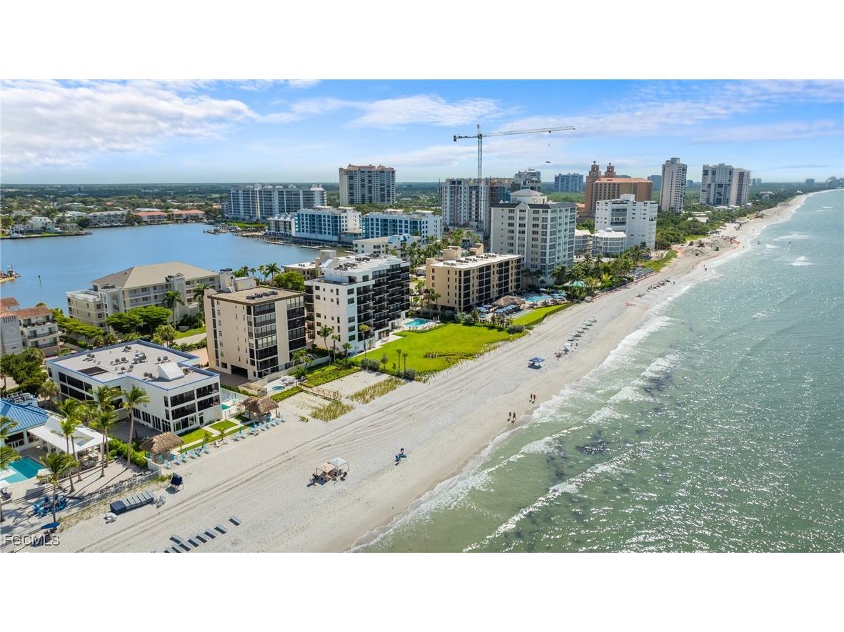 9415 Gulf Shore Drive #501 Naples FL 34108 2025021074 image45