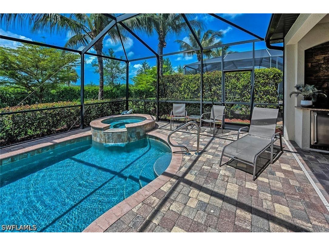 9415 Piacere Way Naples FL 34113 226014187 image1