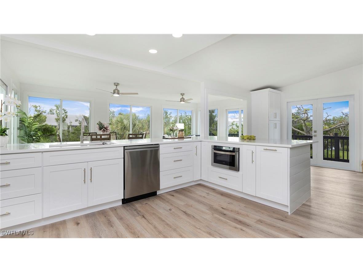 9416 Yucca Court Sanibel FL 33957 225071701 image3