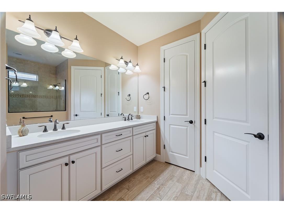 9418 Greyhawk Trail Naples FL 34120 226014316 image11