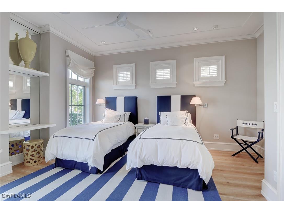 942 9th Avenue S Naples FL 34102 225070615 image9