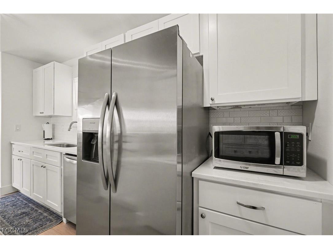 942 Prescott Street Fort Myers Beach FL 33931 2026010004 image17