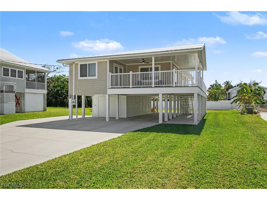 942 Prescott Street Fort Myers Beach FL 33931 2026010004 image4