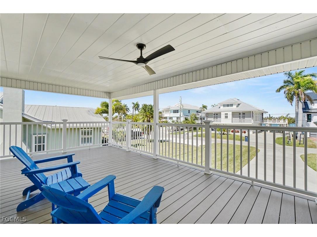 942 Prescott Street Fort Myers Beach FL 33931 2026010004 image6