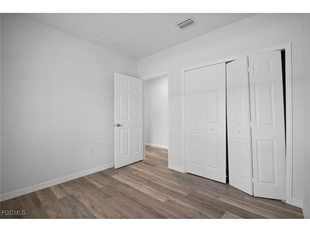 942 Sunrise Boulevard Lehigh Acres FL 33974 2025019943 image33