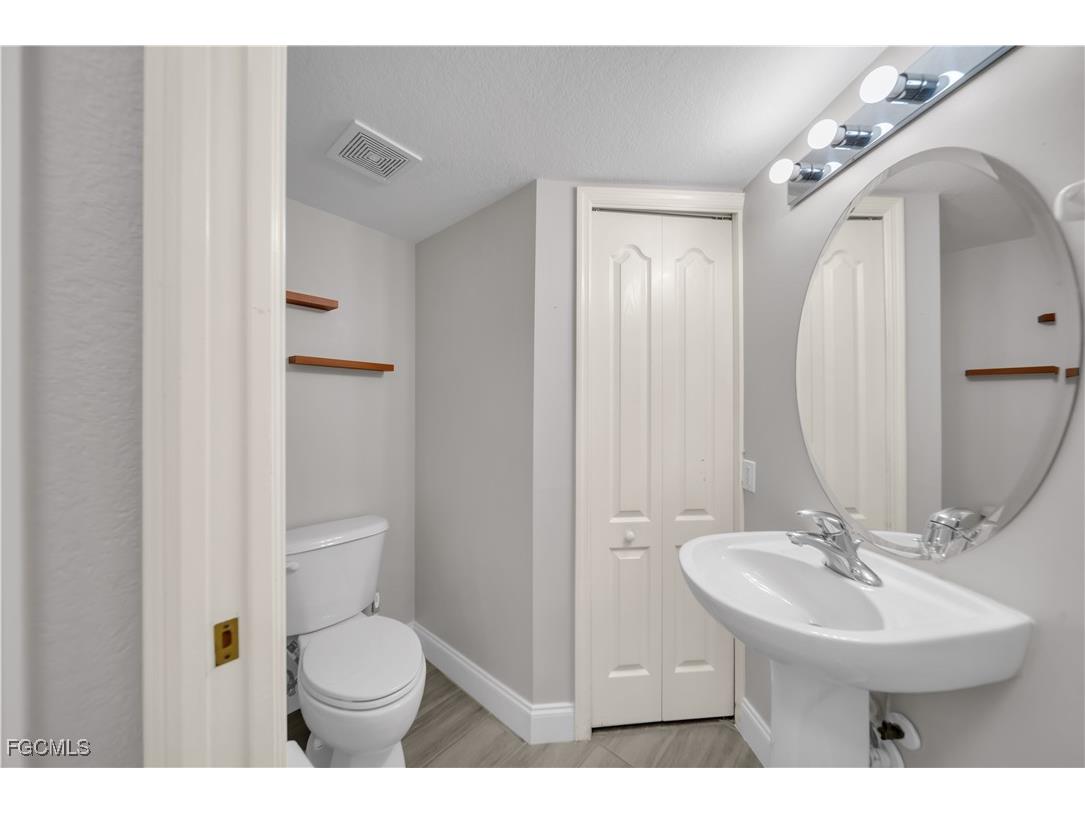 9420 Ivy Brook Run #301 Fort Myers FL 33913 2025019090 image12