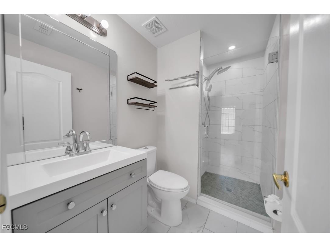 9420 Ivy Brook Run #301 Fort Myers FL 33913 2025019090 image25