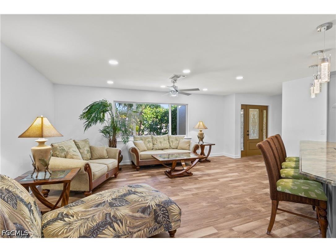 9421 Moonlight Drive Sanibel FL 33957 2026017145 image12