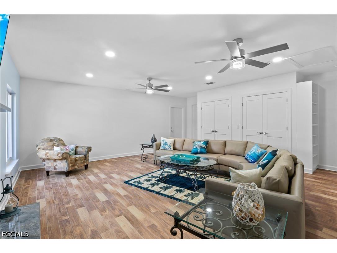 9421 Moonlight Drive Sanibel FL 33957 2026017145 image27