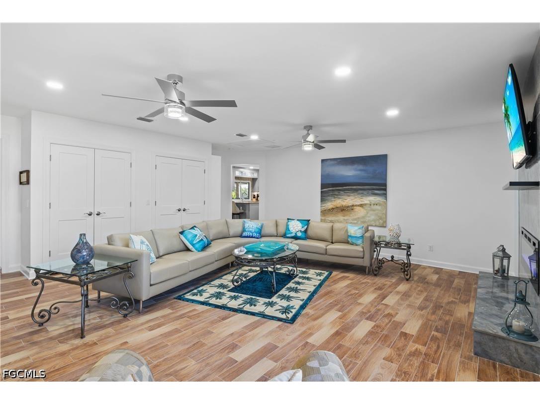 9421 Moonlight Drive Sanibel FL 33957 2026017145 image28