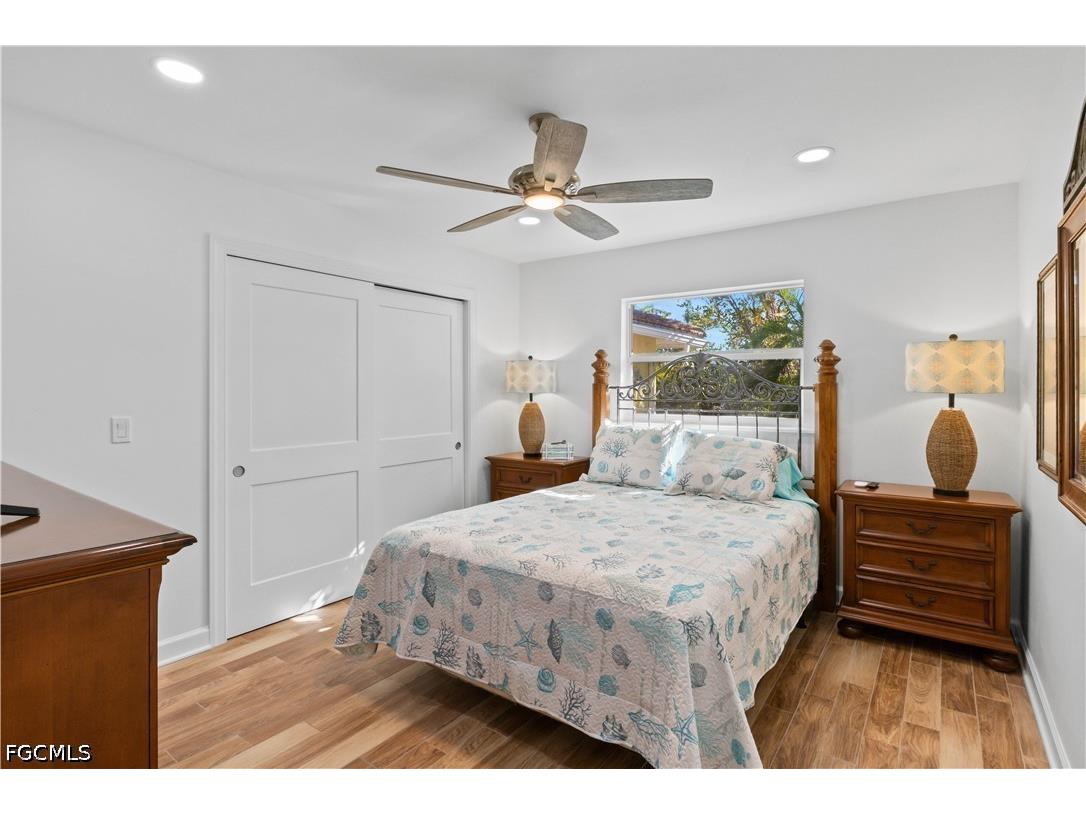 9421 Moonlight Drive Sanibel FL 33957 2026017145 image35