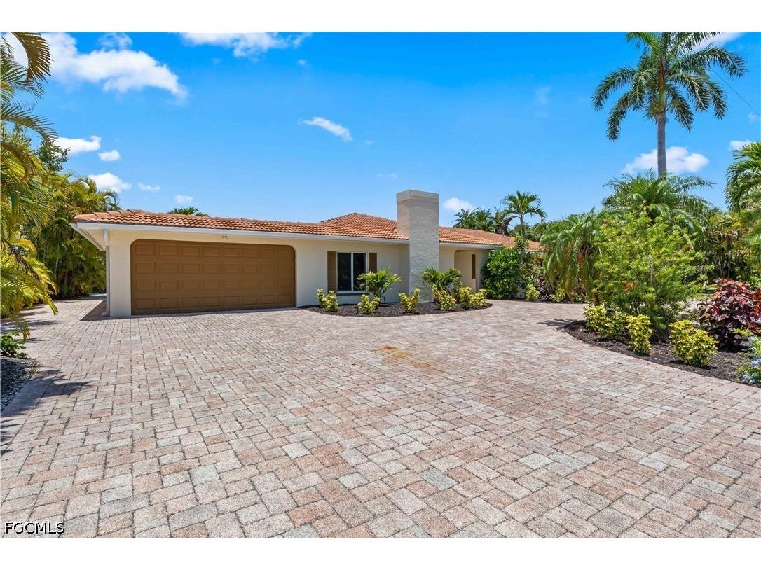 9421 Moonlight Drive Sanibel FL 33957 2026017145 image4