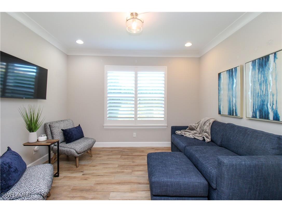 9423 Terresina Drive Naples FL 34119 225080688 image16