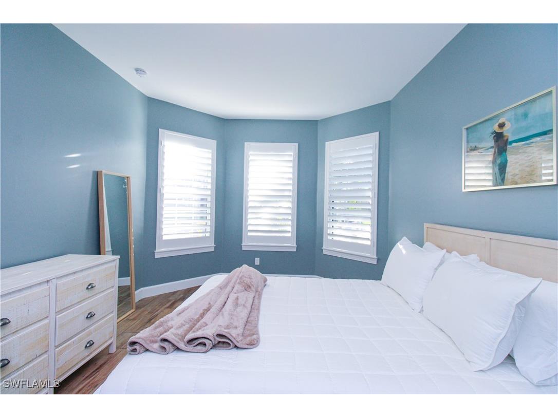 9423 Terresina Drive Naples FL 34119 225080688 image29