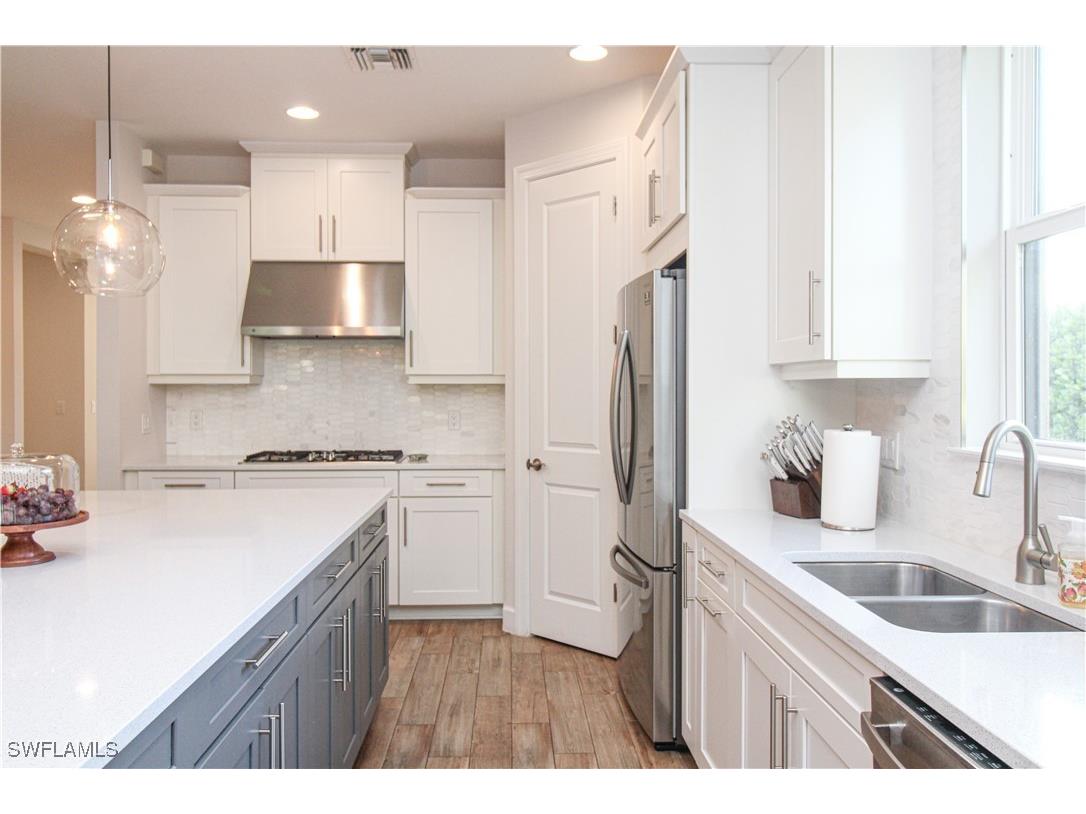 9423 Terresina Drive Naples FL 34119 225080688 image36