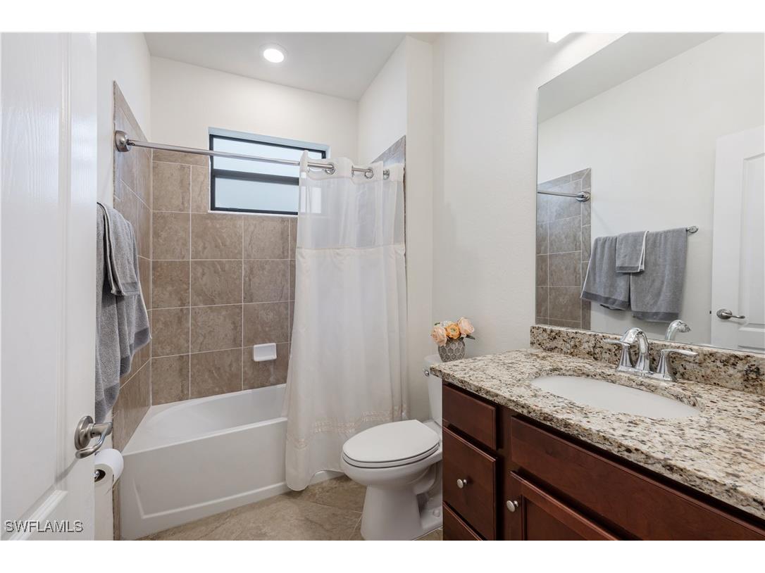 9425 Glenforest Drive Naples FL 34120 225057720 image17