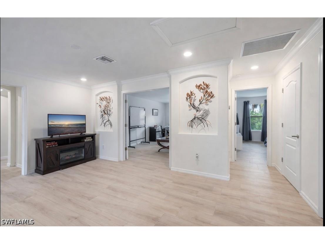 9425 Glenforest Drive Naples FL 34120 225057720 image19