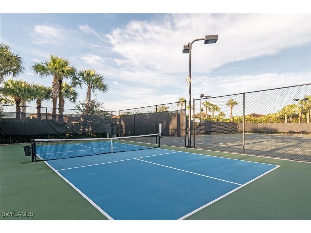 9425 Glenforest Drive Naples FL 34120 225057720 image37