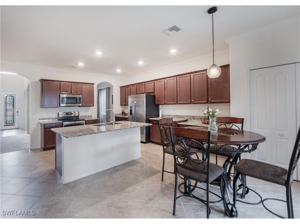 9425 Glenforest Drive Naples FL 34120 225057720 image7