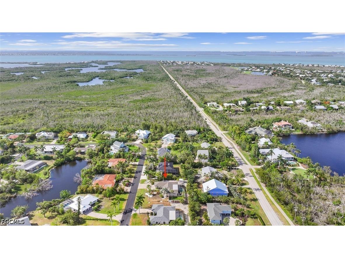 9428 Moonlight Drive Sanibel FL 33957 2026023567 image35