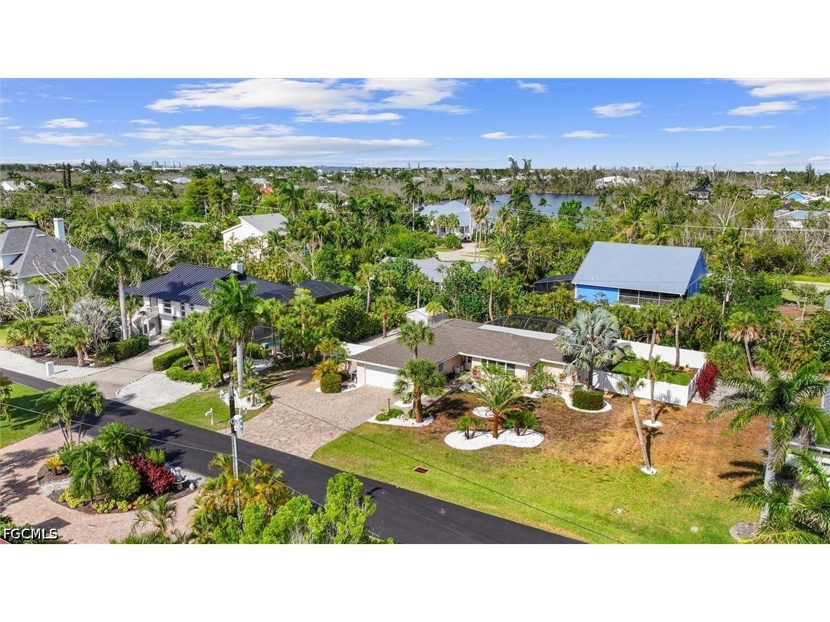 9428 Moonlight Drive Sanibel FL 33957 2026023567 image37