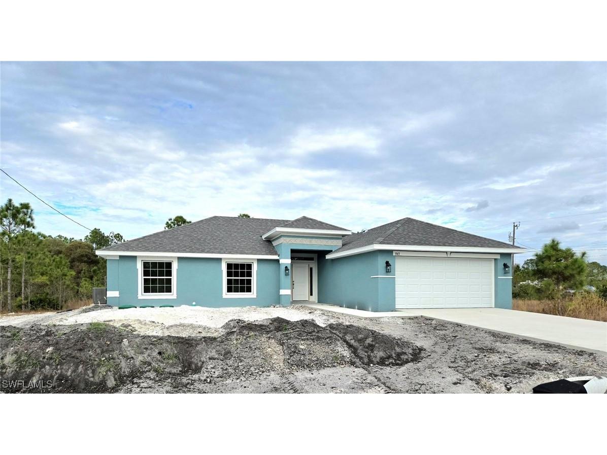 943 Macy Street E Lehigh Acres FL 33974 224094977 image1