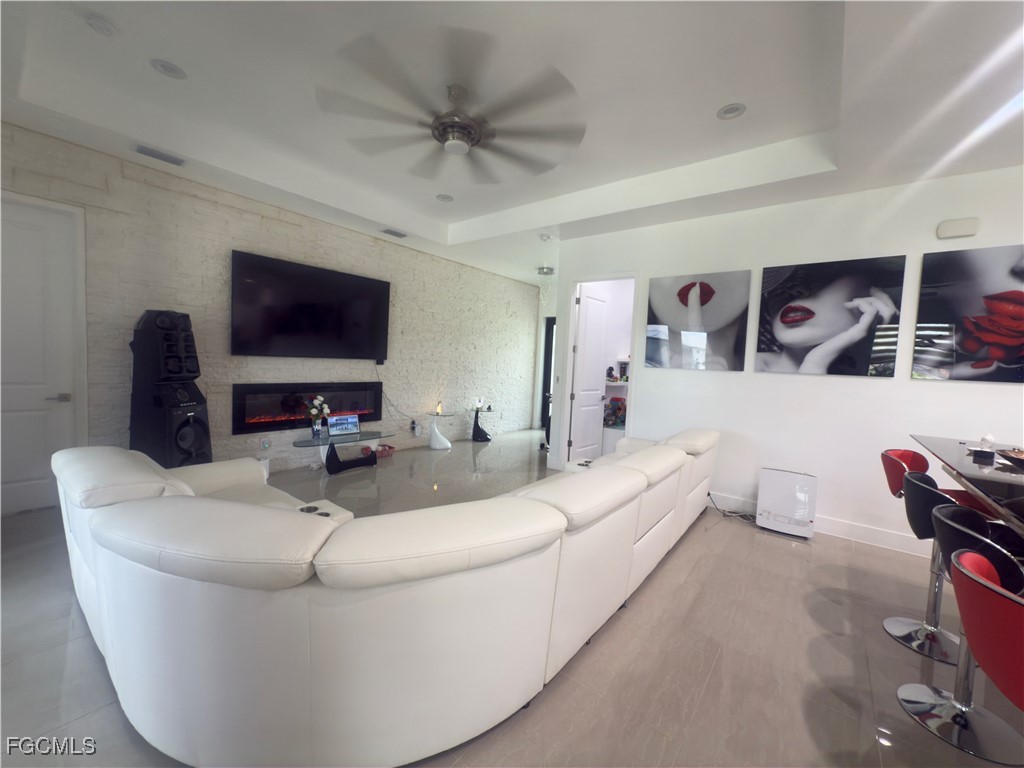 943 SW 15th Place Cape Coral FL 33991 2025007116 image10