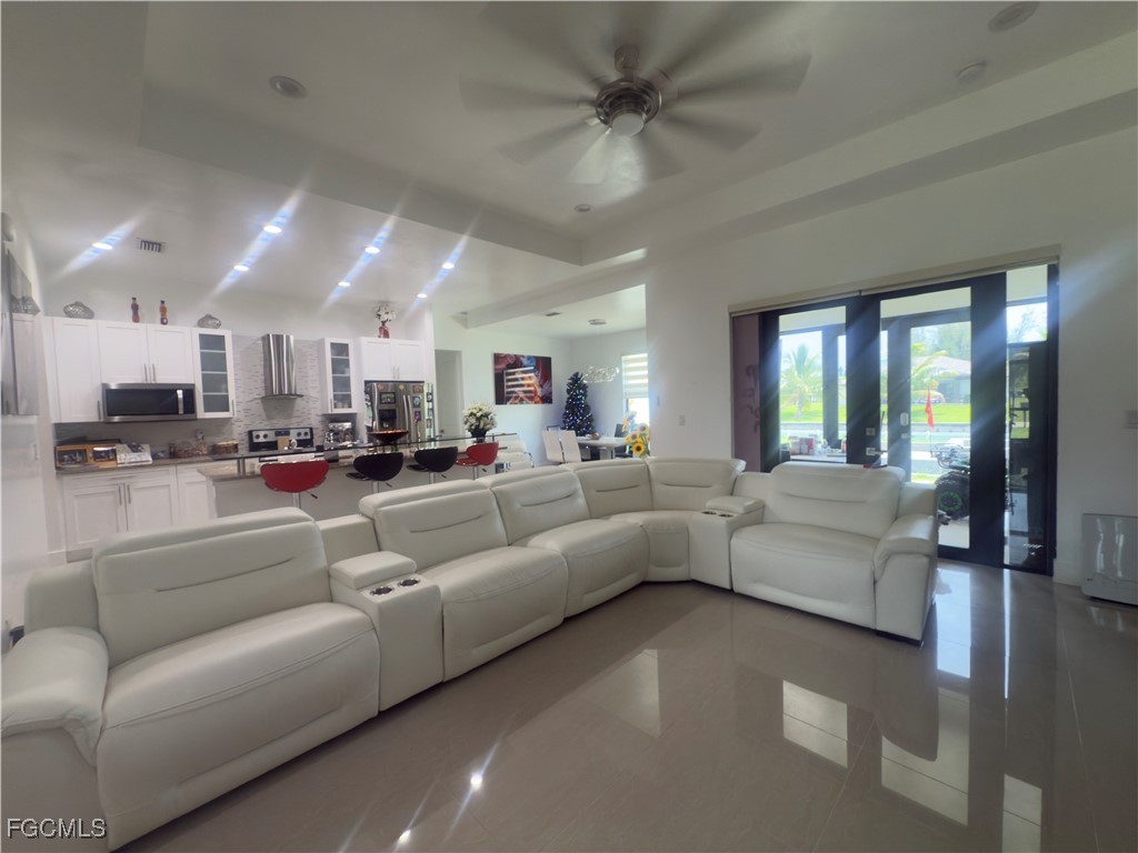 943 SW 15th Place Cape Coral FL 33991 2025007116 image13