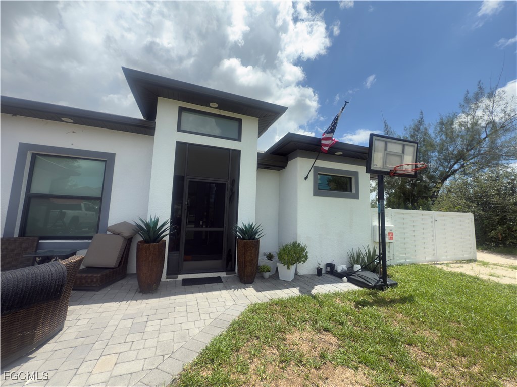 943 SW 15th Place Cape Coral FL 33991 2025007116 image2