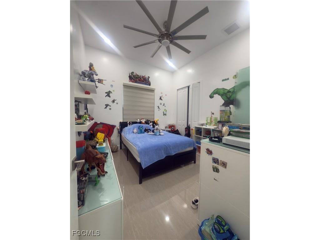 943 SW 15th Place Cape Coral FL 33991 2025007116 image27